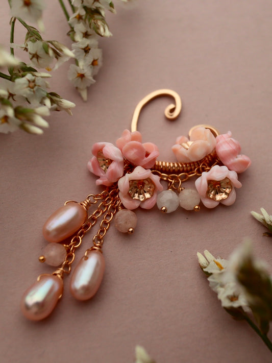 Queen Conch Shell Flower Ear Cuff