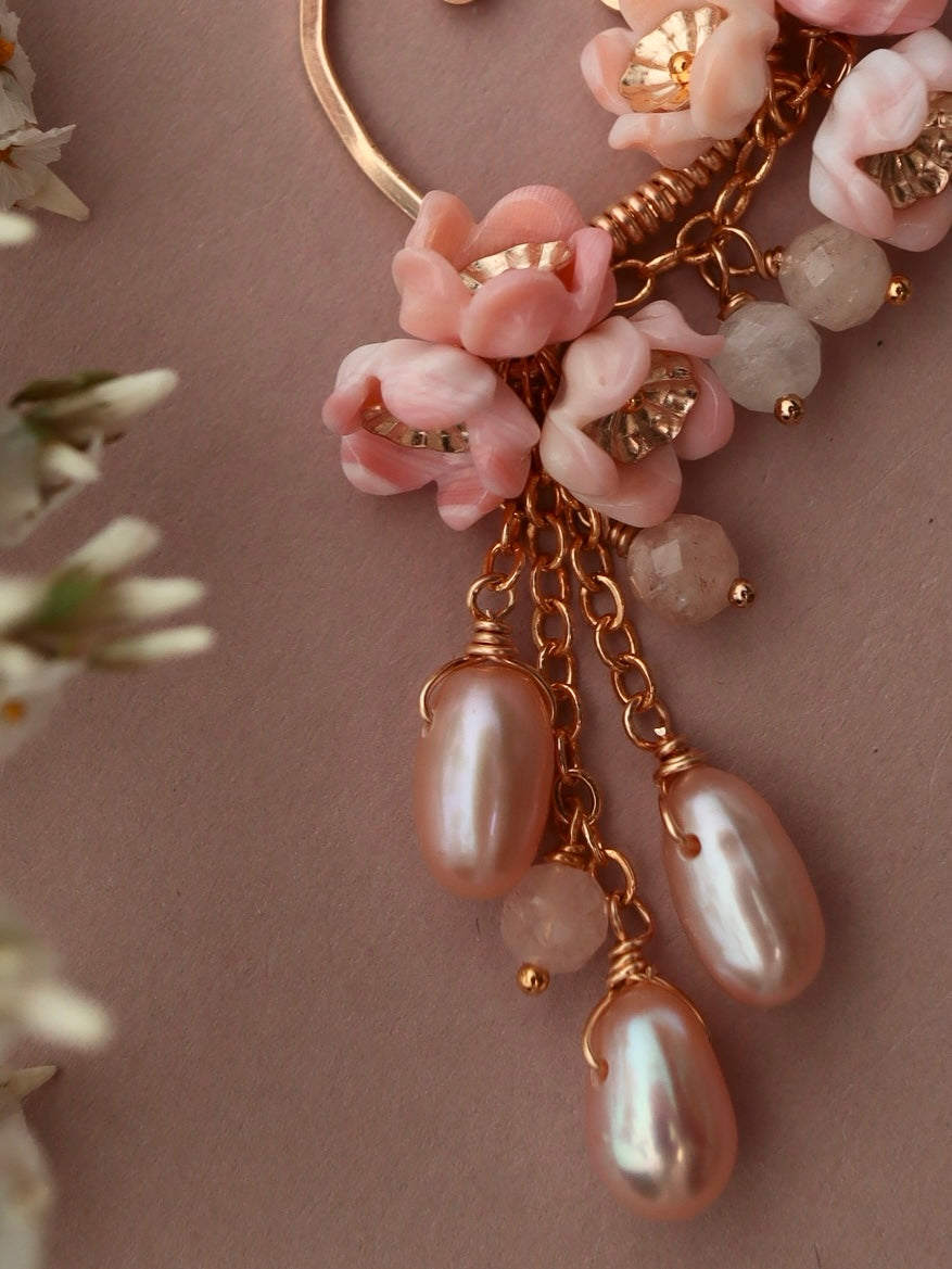 Queen Conch Shell Flower Ear Cuff