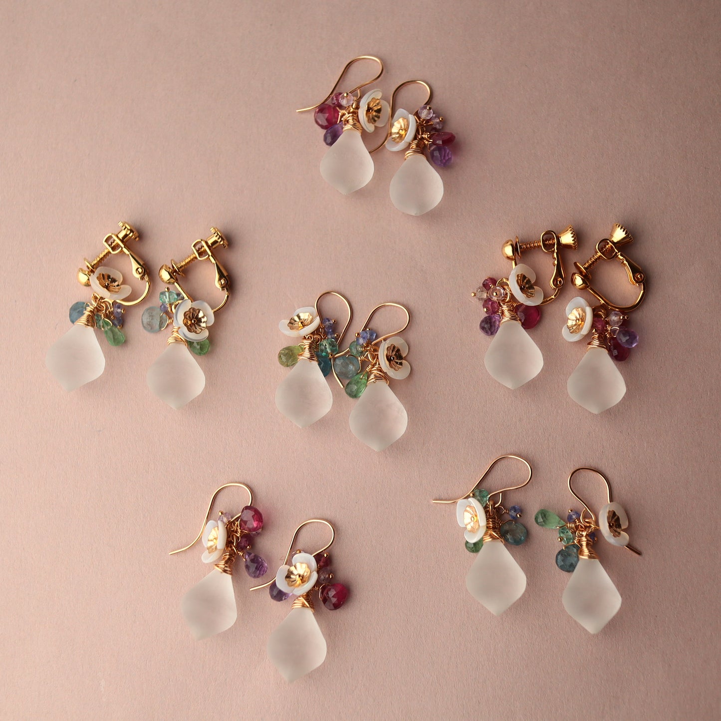 Frosted crystal earrings (pink)