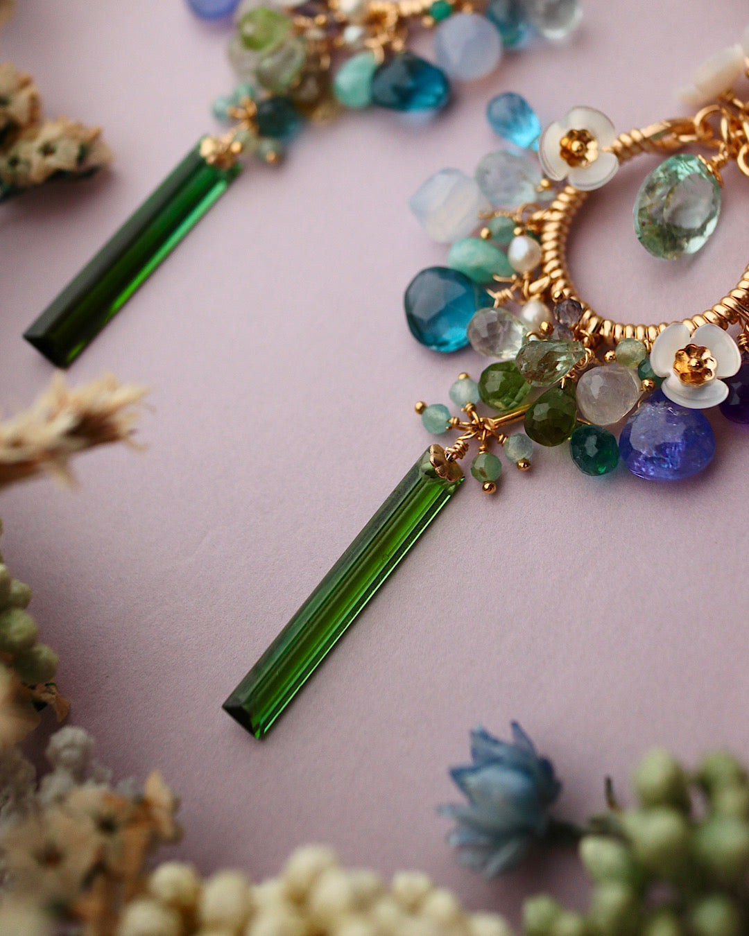 [One of a kind] Blue and green chandelier earrings