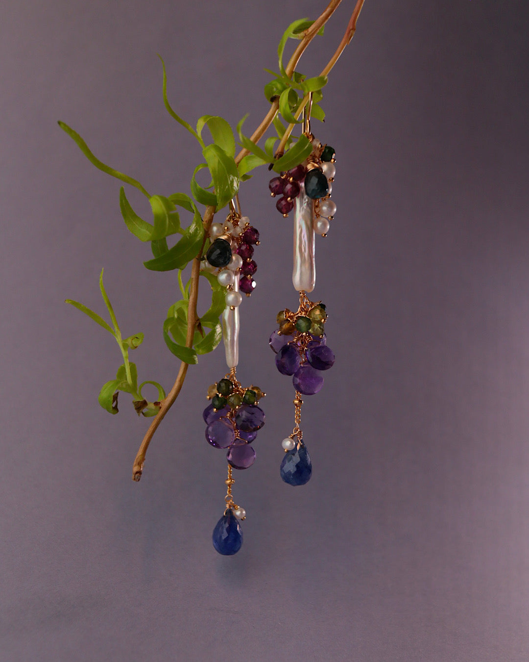 [Water Lilies] Beneath the Willow — Long Earrings