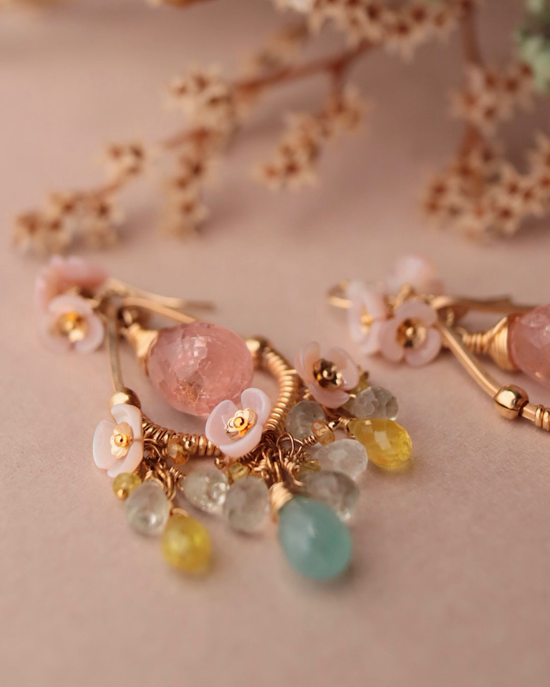 [One-of-a-kind] Morganite and Grandidierite Chandelier Earrings