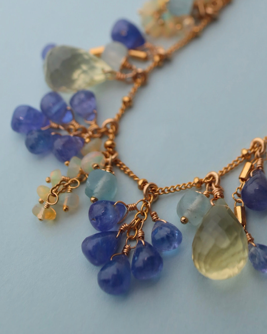 [One-of-a-kind] [Aqua Bloom] Tanzanite and Lemon Quartz Necklace