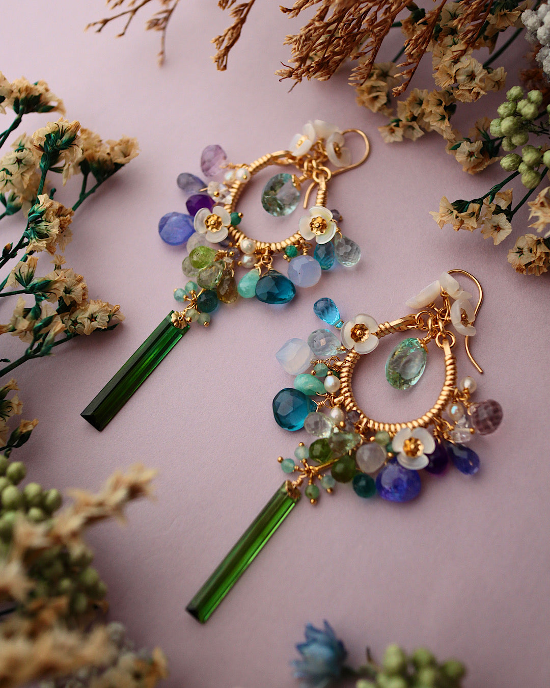 [One of a kind] Blue and green chandelier earrings