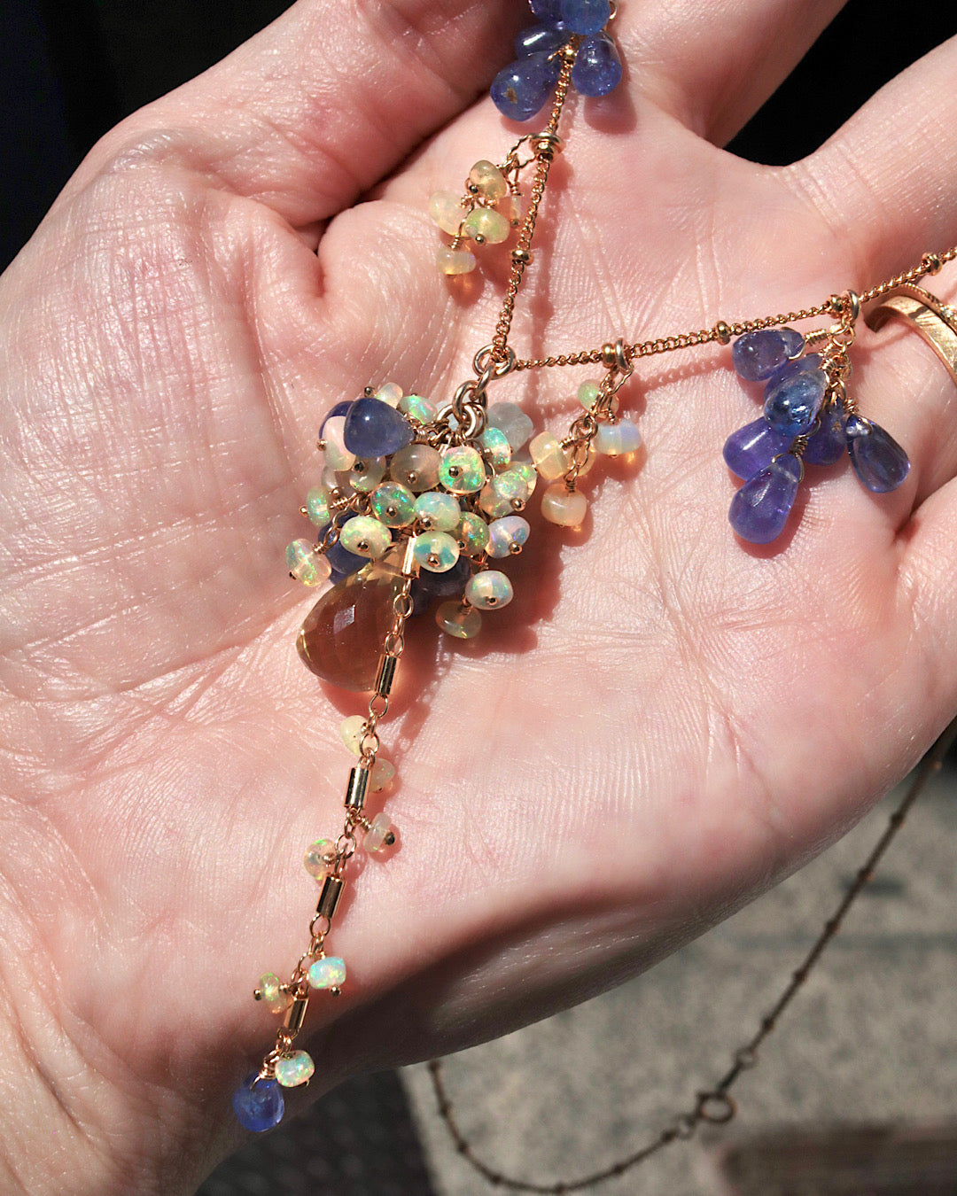 [One-of-a-kind] [Aqua Bloom] Aquamarine and Tanzanite Necklace