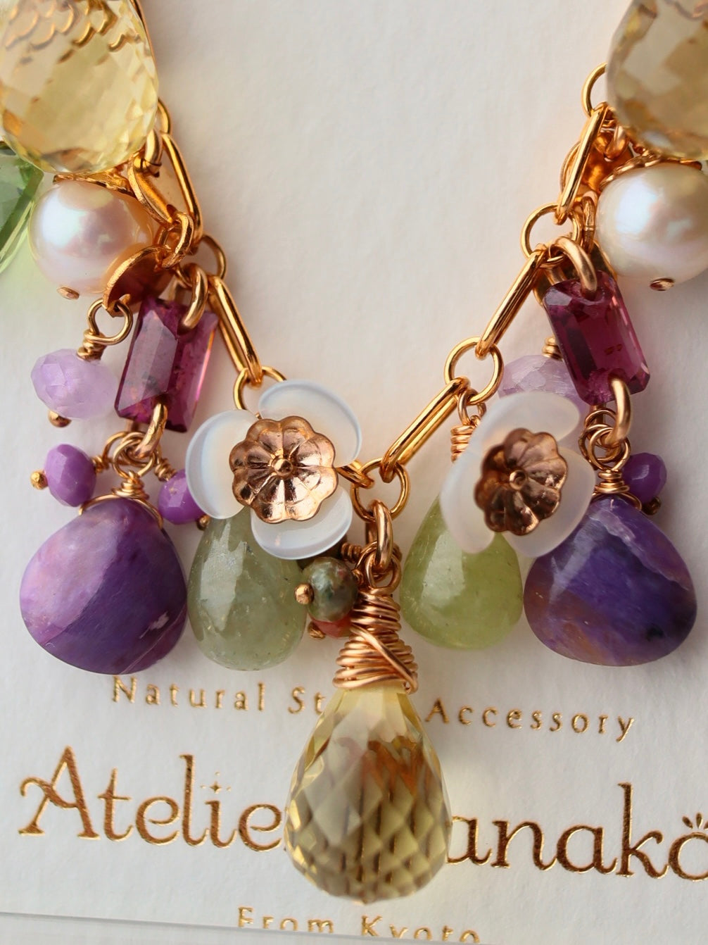 Lemon quartz exotic round necklace