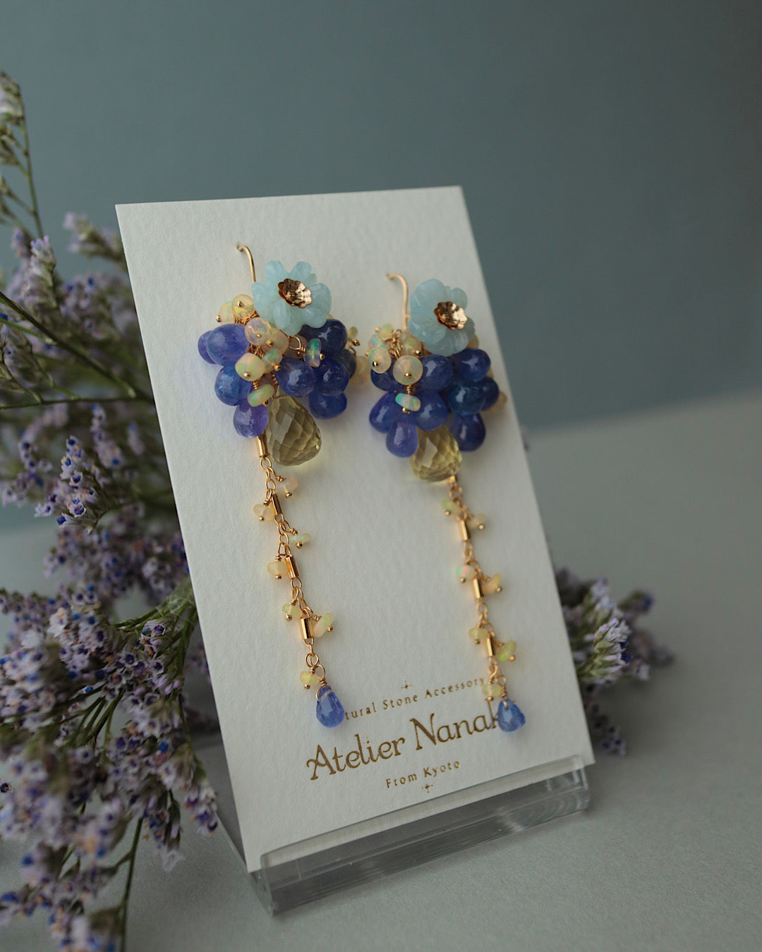 【Aqua Bloom】Aquamarine flower and tanzanite earrings