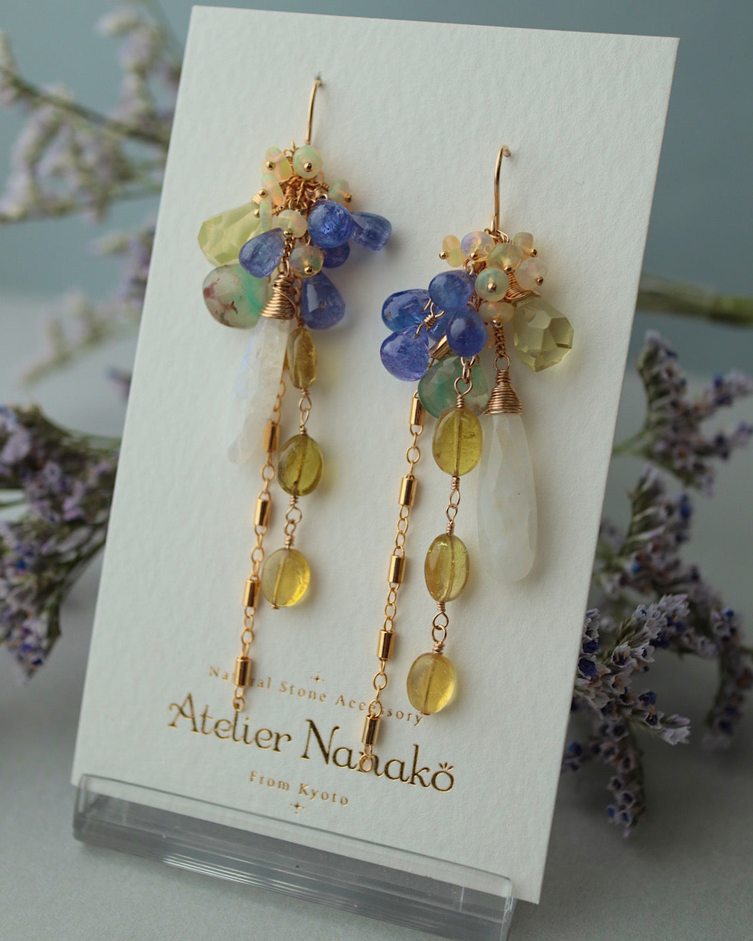 【Aqua Bloom】Tanzanite and Moonstone Earrings