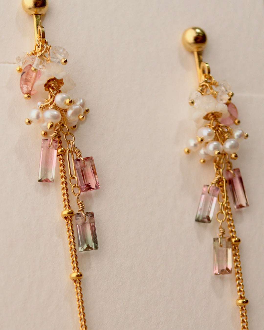 ②[One-of-a-kind]Small tourmaline and freshwater pearl earrings