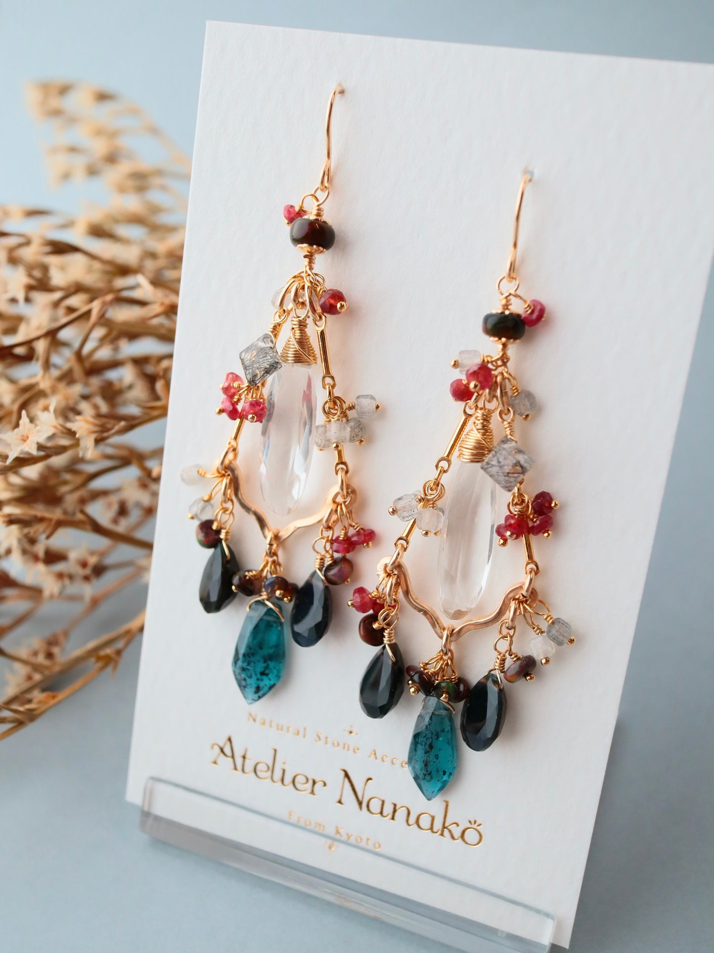 (Vivid spinel)[The Lady with the Black Eyepatch] Black opal and deep blue kyanite chandelier earrings