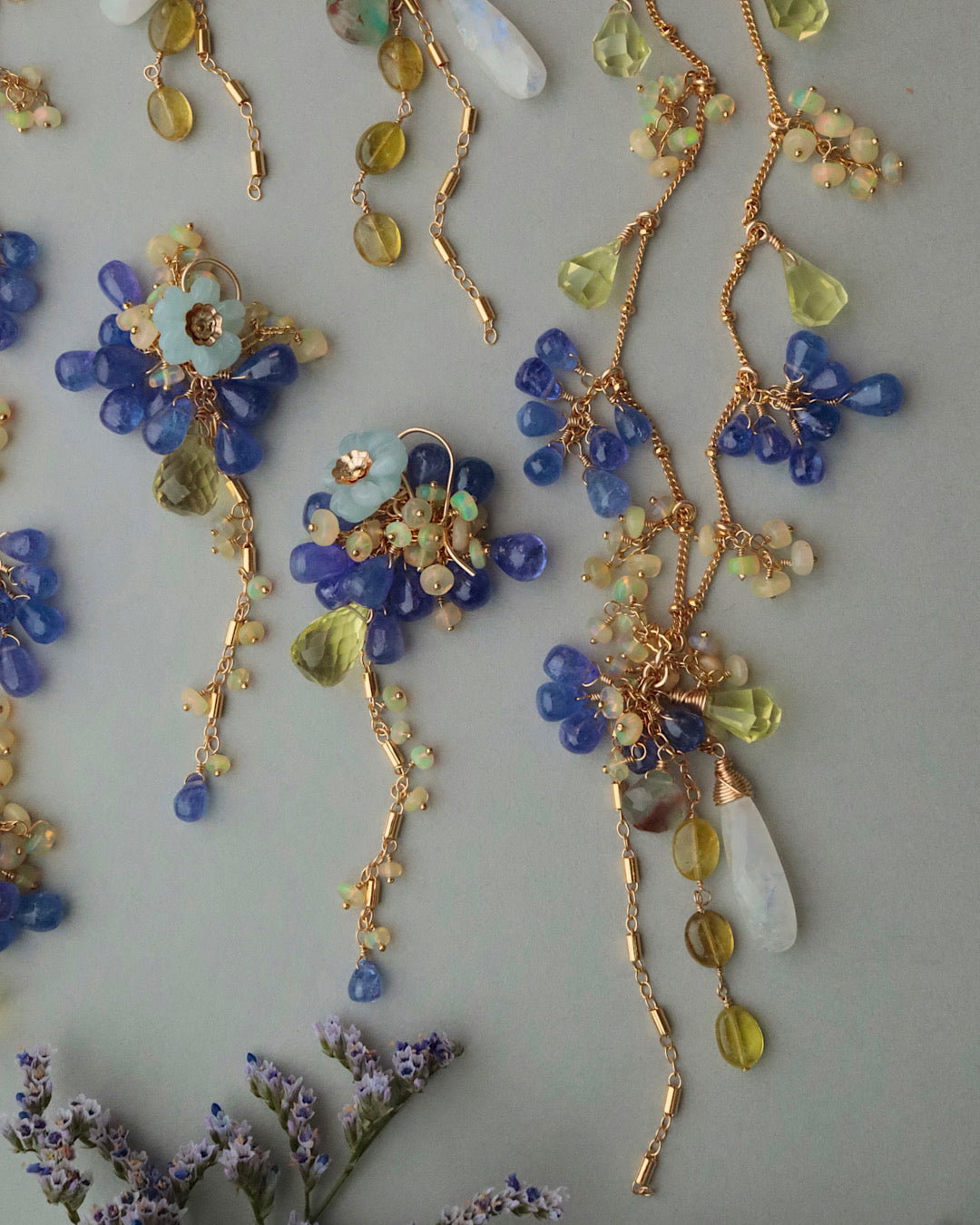 【Aqua Bloom】Aquamarine flower and tanzanite earrings