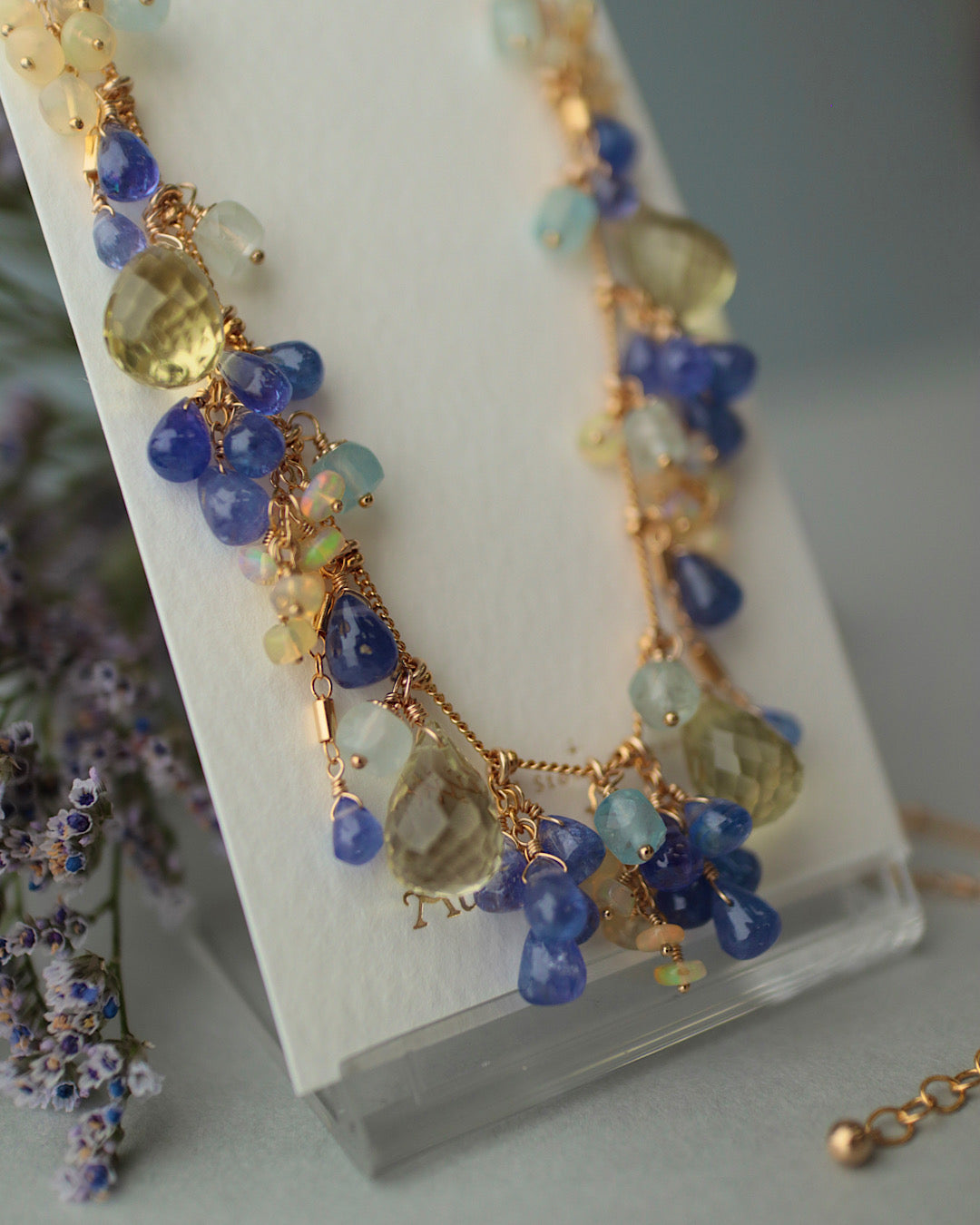 [One-of-a-kind] [Aqua Bloom] Tanzanite and Lemon Quartz Necklace