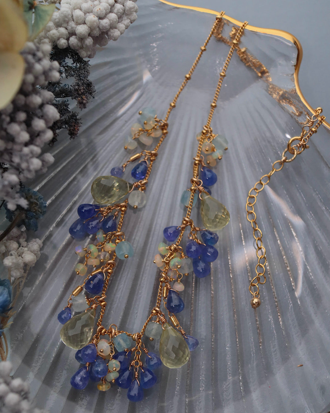 [One-of-a-kind] [Aqua Bloom] Tanzanite and Lemon Quartz Necklace