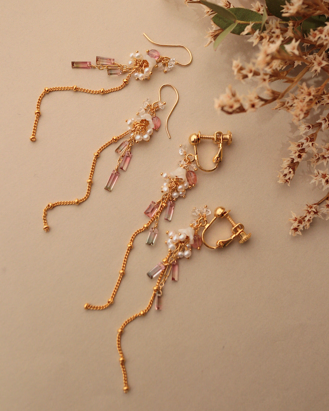 ②[One-of-a-kind]Small tourmaline and freshwater pearl earrings