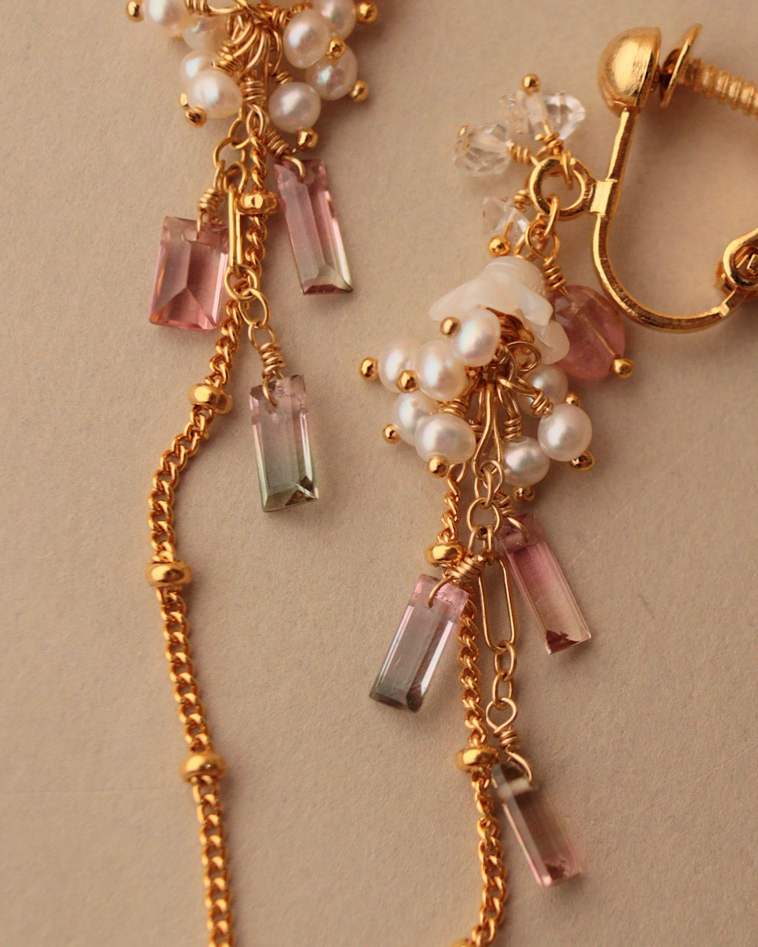 ②[One-of-a-kind]Small tourmaline and freshwater pearl earrings