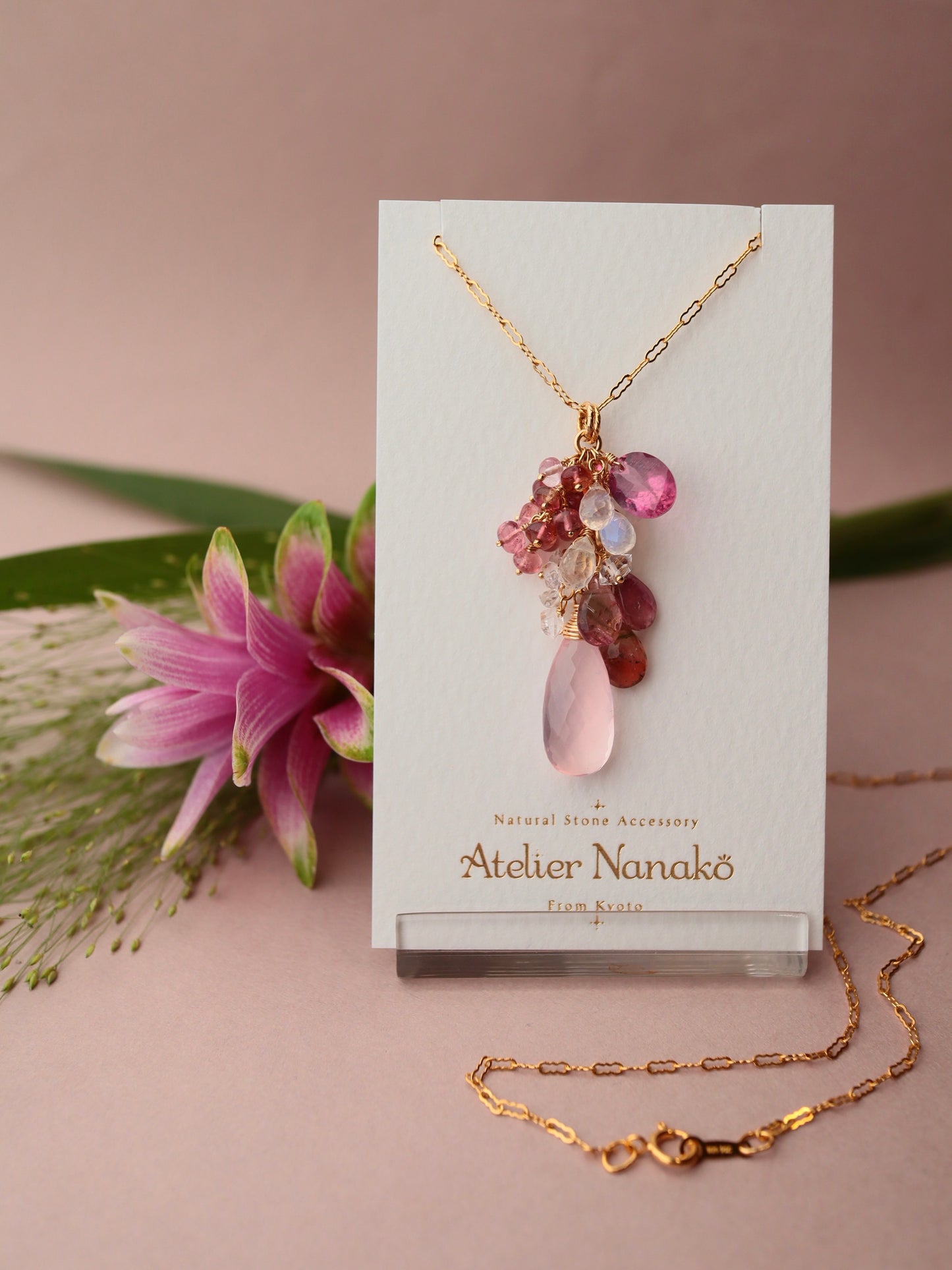 [One of a kind] Rose quartz and tourmaline necklace