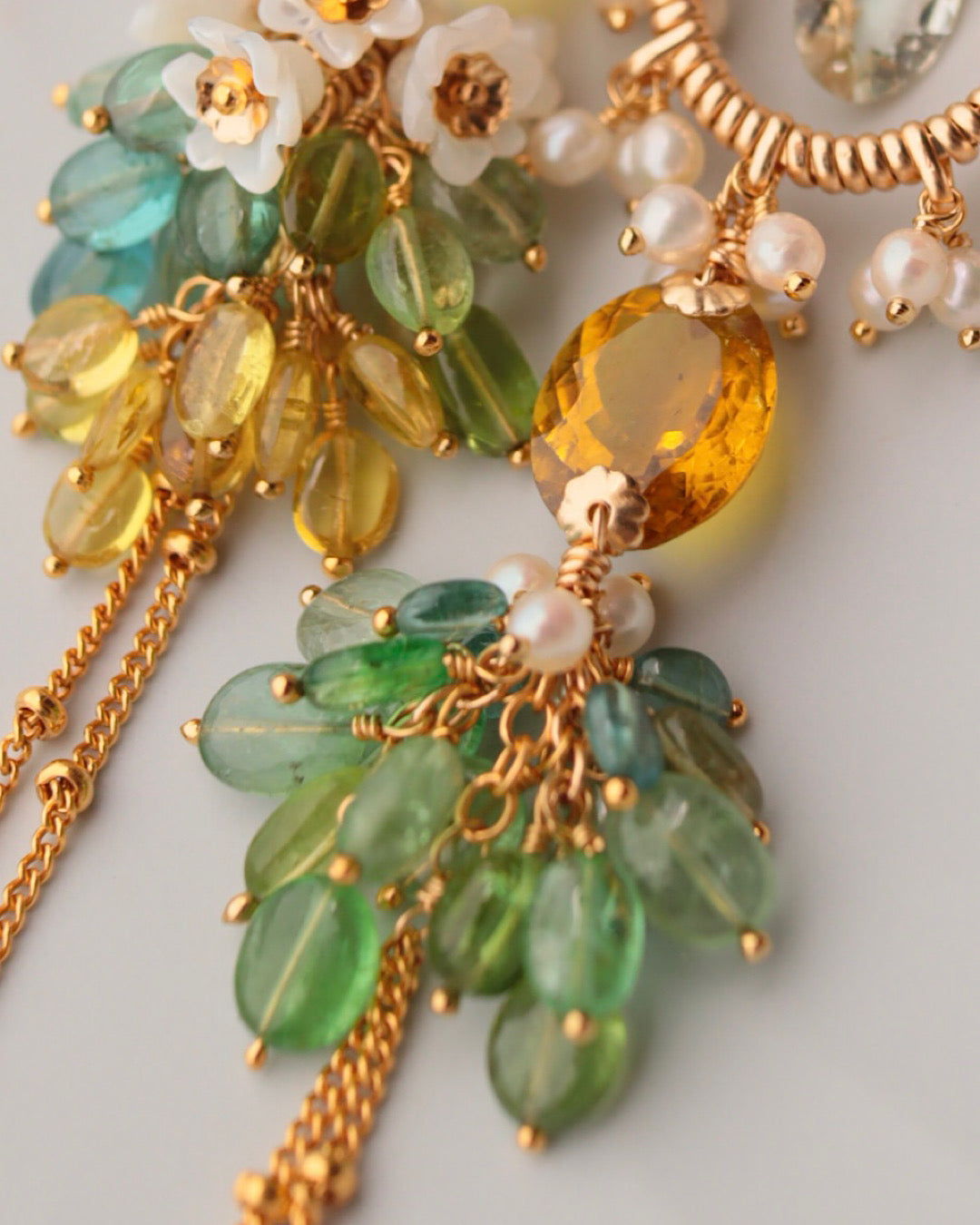[One-of-a-kind] Asymmetrical yellow tourmaline earrings