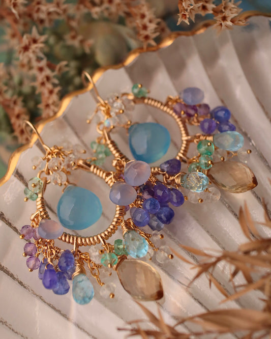[One-of-a-kind] Aquamarine Chandelier Earrings in Classic Colors
