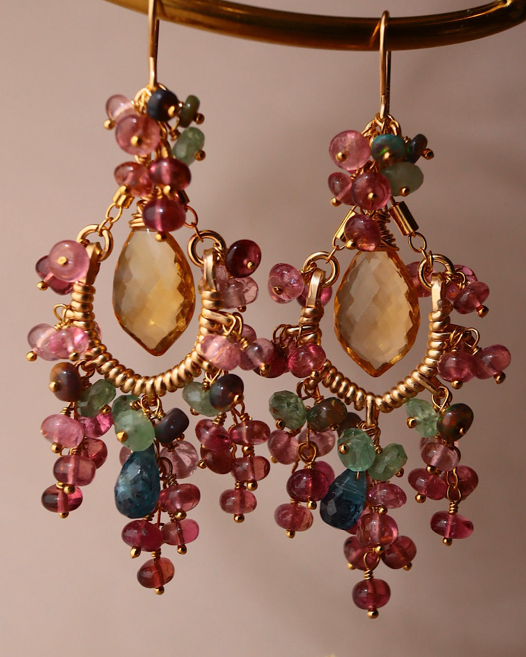 [Plants and flowers waiting for spring] Citrine and pink tourmaline chandelier earrings