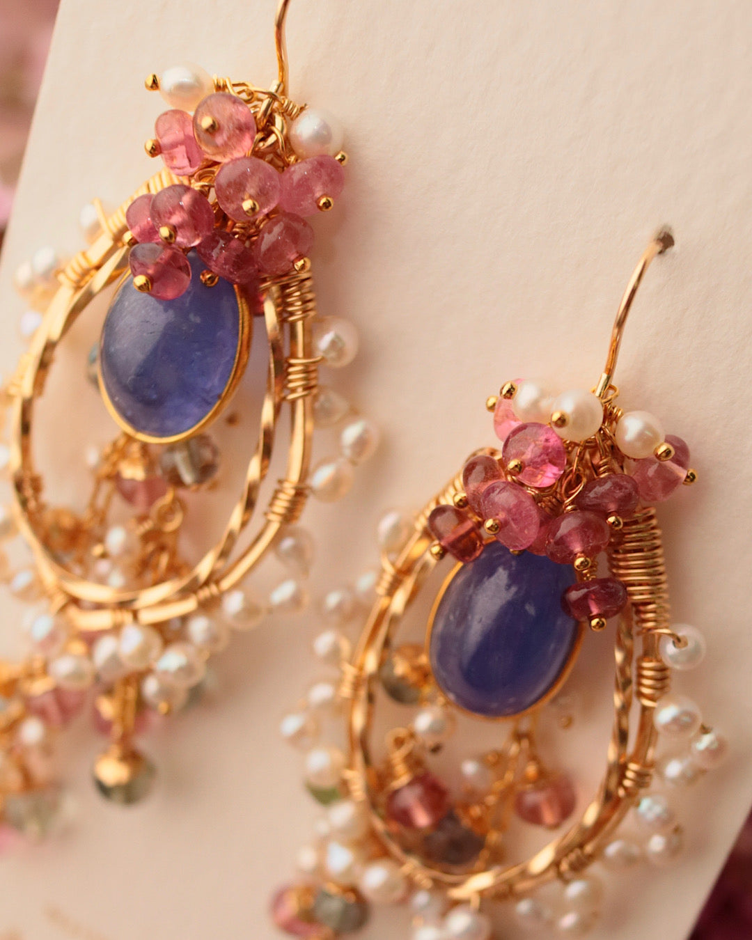 [One-of-a-kind] Tanzanite and tourmaline chandelier earrings