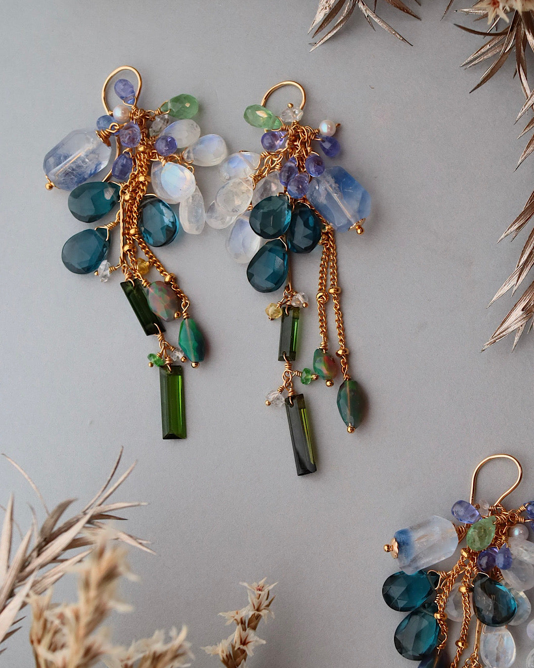 【Autumn Rain in Blue and Green】 Earrings ①
