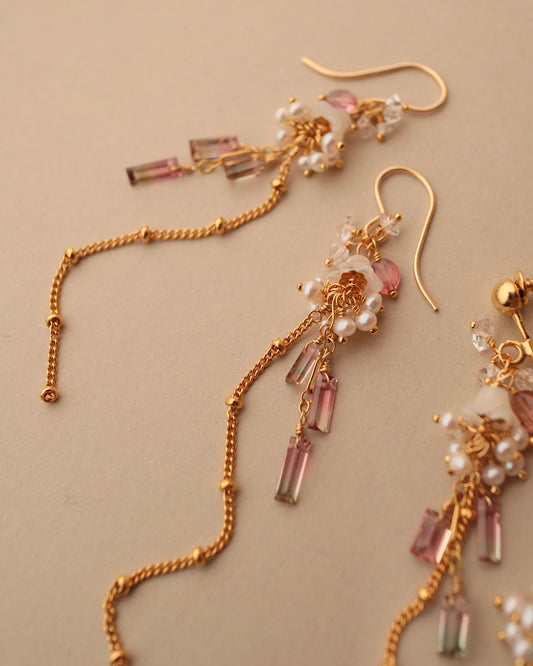 ①[One-of-a-kind]Small tourmaline and freshwater pearl earrings