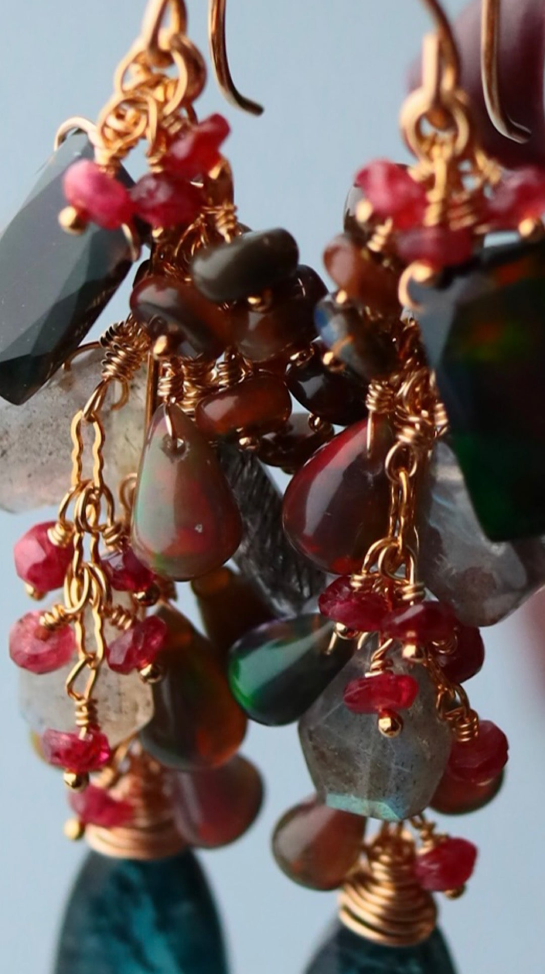 [The Lady with the Black Eyepatch] Black opal and deep blue kyanite long earrings