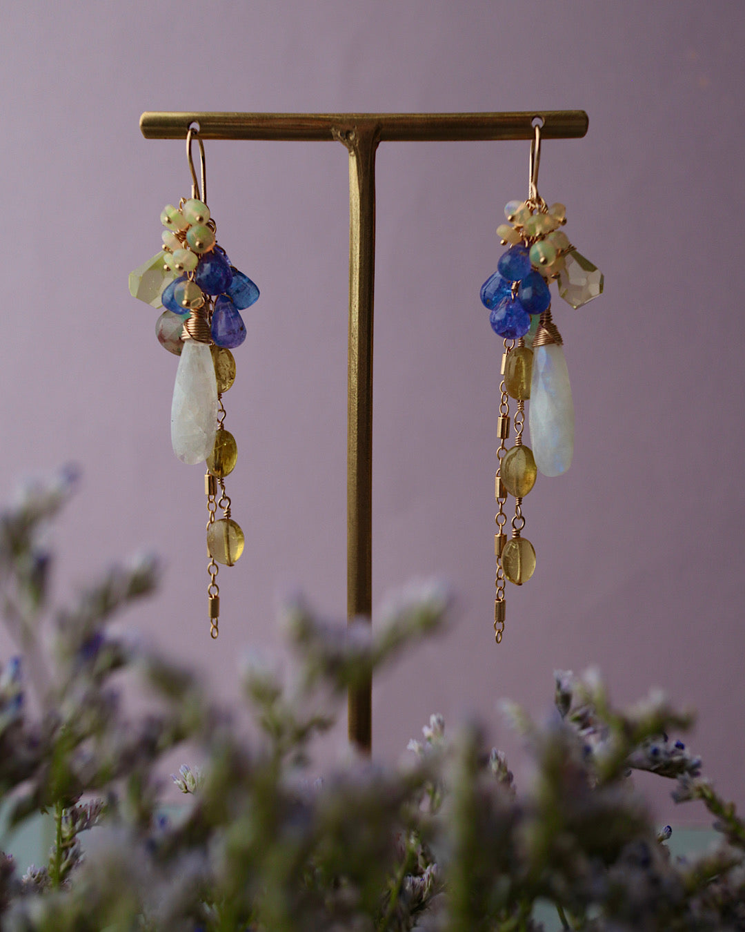 【Aqua Bloom】Tanzanite and Moonstone Earrings