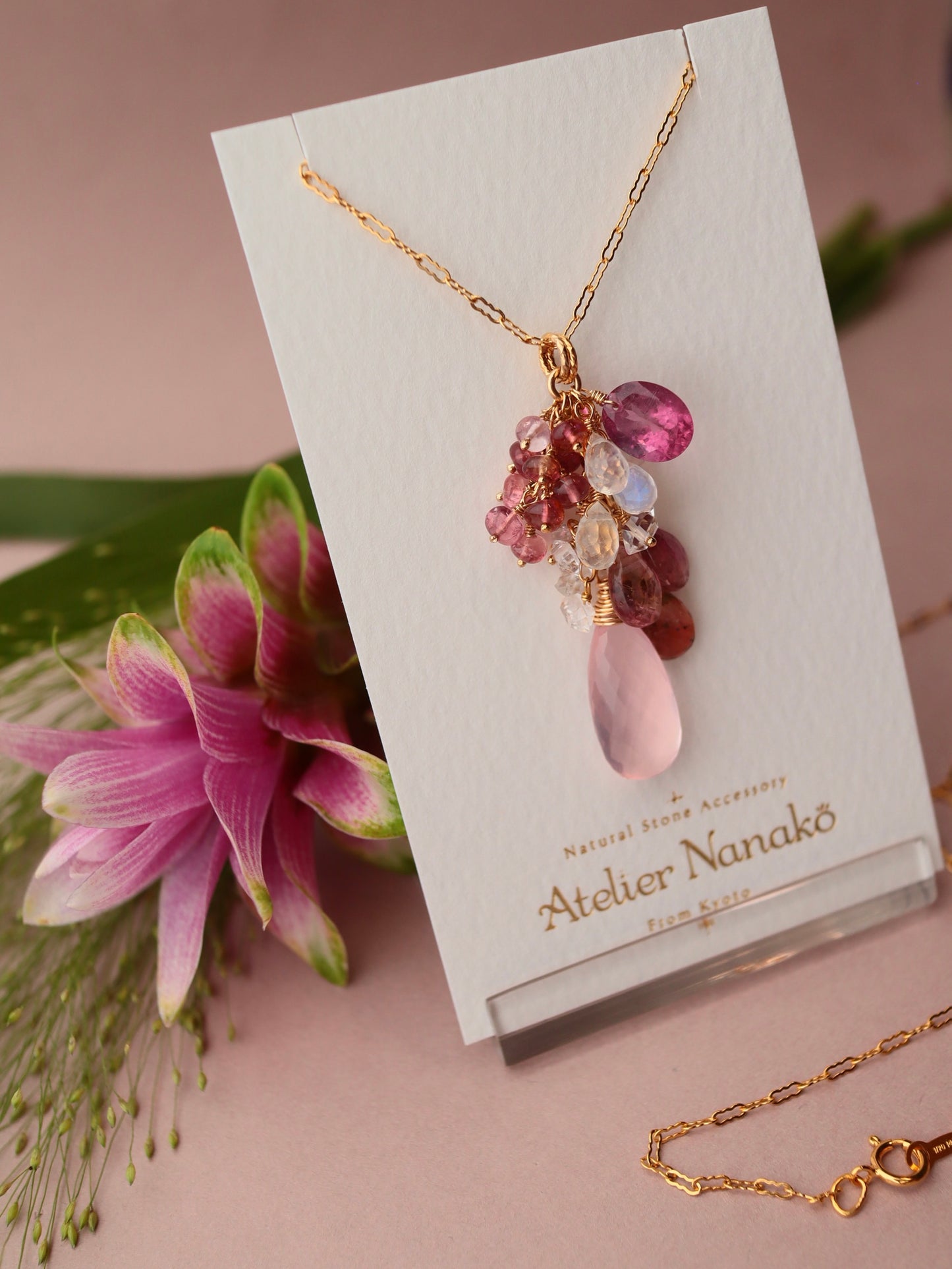 [One of a kind] Rose quartz and tourmaline necklace