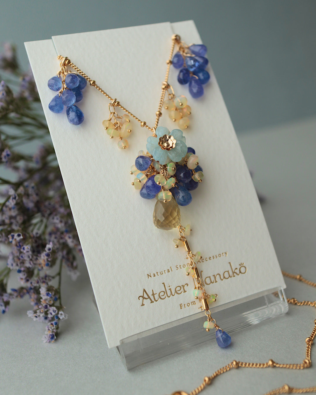 [One-of-a-kind] [Aqua Bloom] Aquamarine and Tanzanite Necklace