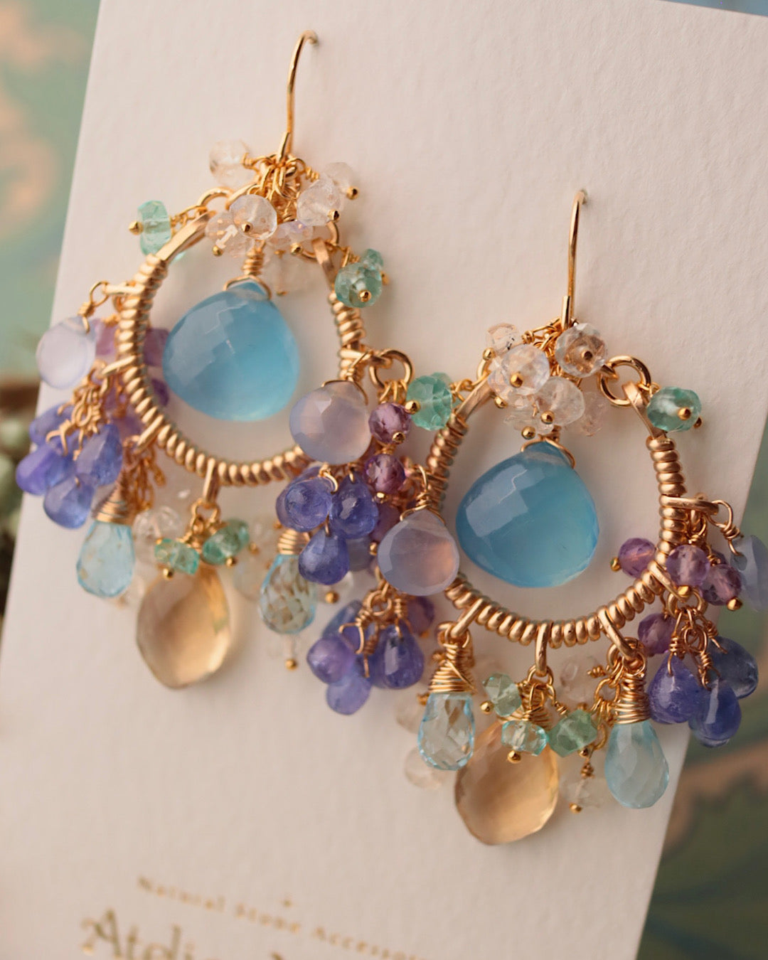 [One-of-a-kind] Aquamarine Chandelier Earrings in Classic Colors