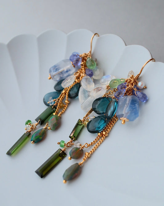 【Autumn Rain in Blue and Green】 Earrings ①