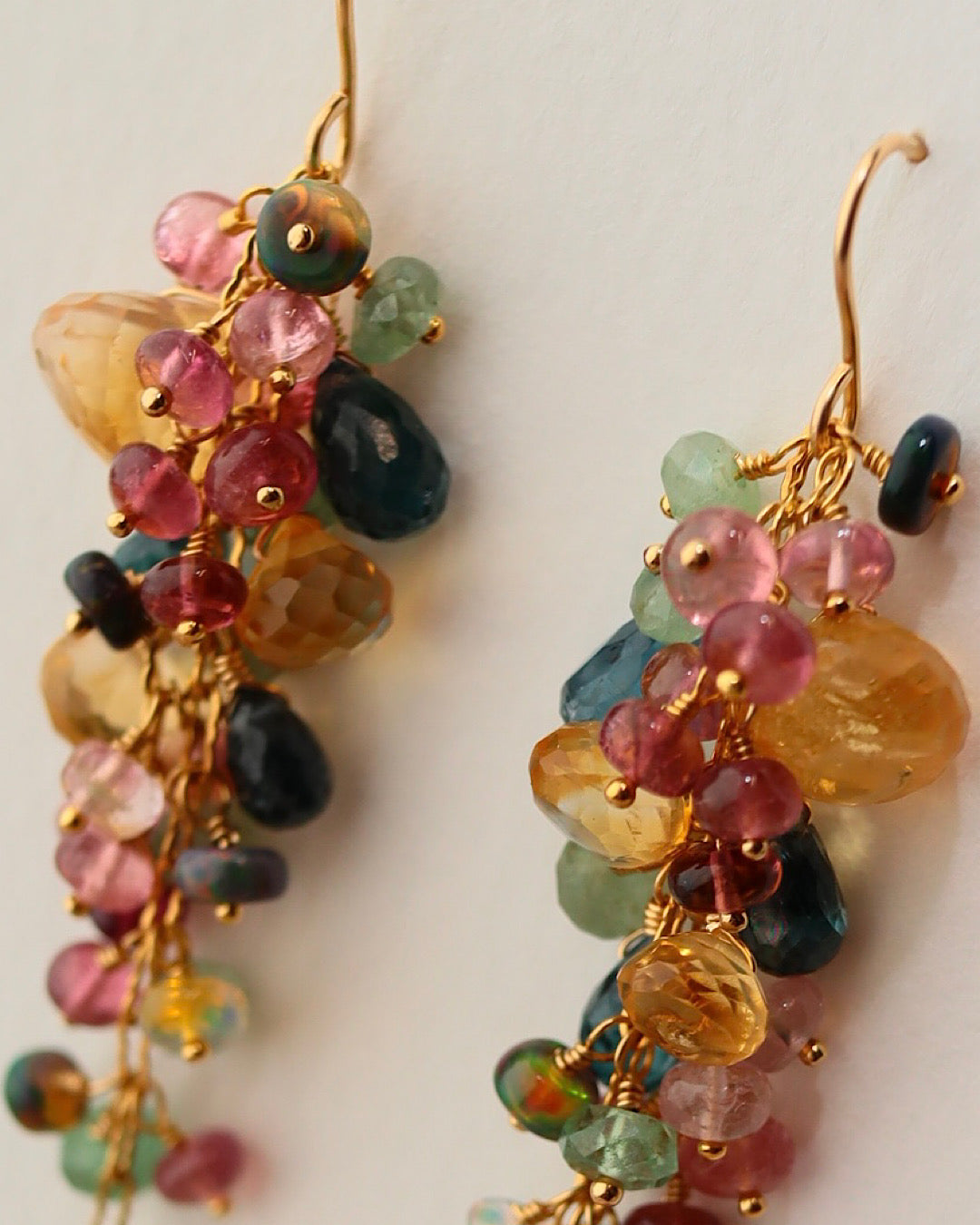 [Plants and flowers waiting for spring] Citrine long earrings