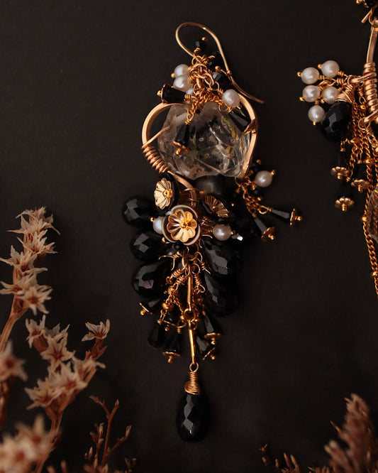 【Vision of Salome】The Offering — Single Earring [One-of-a-kind]