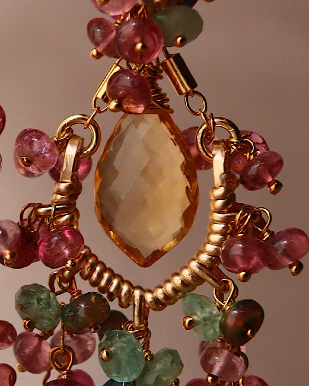 [Plants and flowers waiting for spring] Citrine and pink tourmaline chandelier earrings