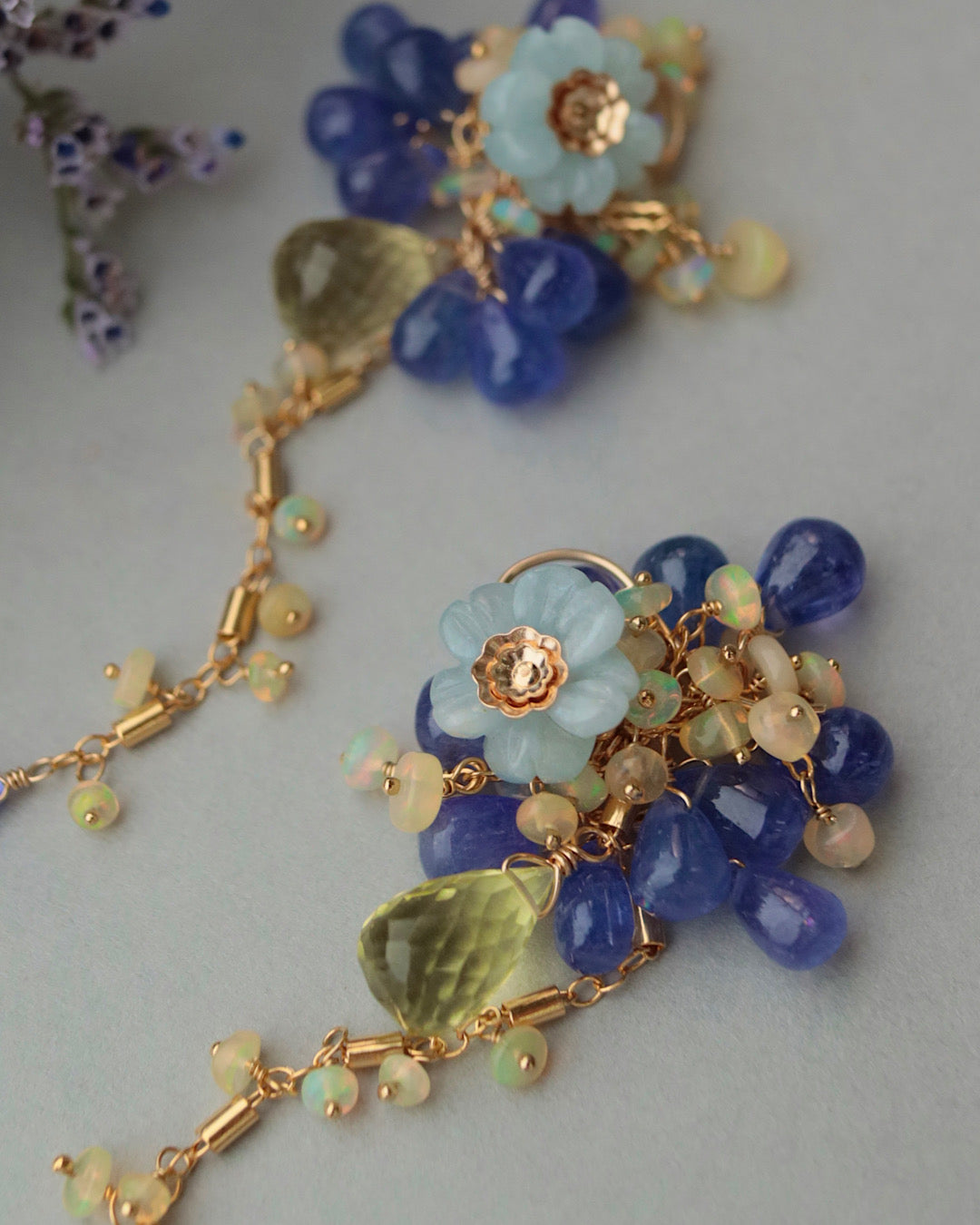 【Aqua Bloom】Aquamarine flower and tanzanite earrings