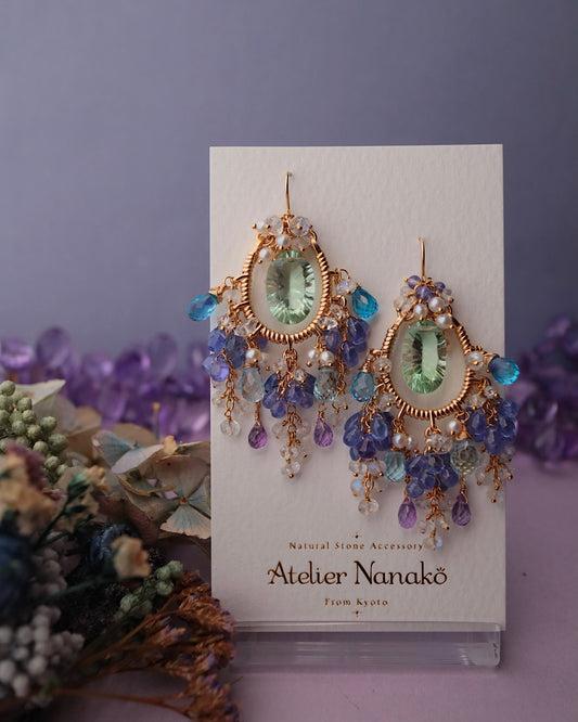 [One-of-a-kind] Chandelier earrings with fluorite and blue stones
