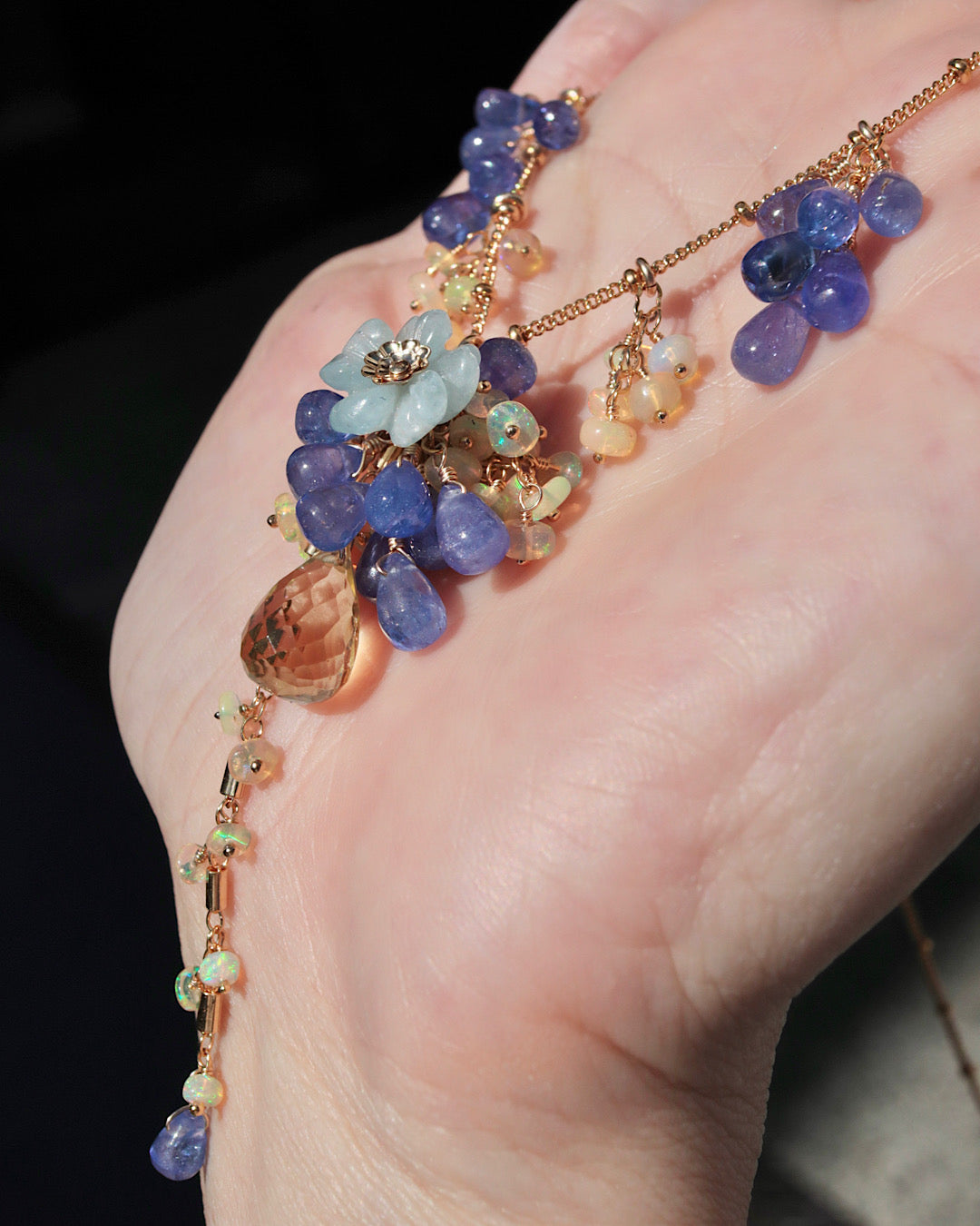 [One-of-a-kind] [Aqua Bloom] Aquamarine and Tanzanite Necklace