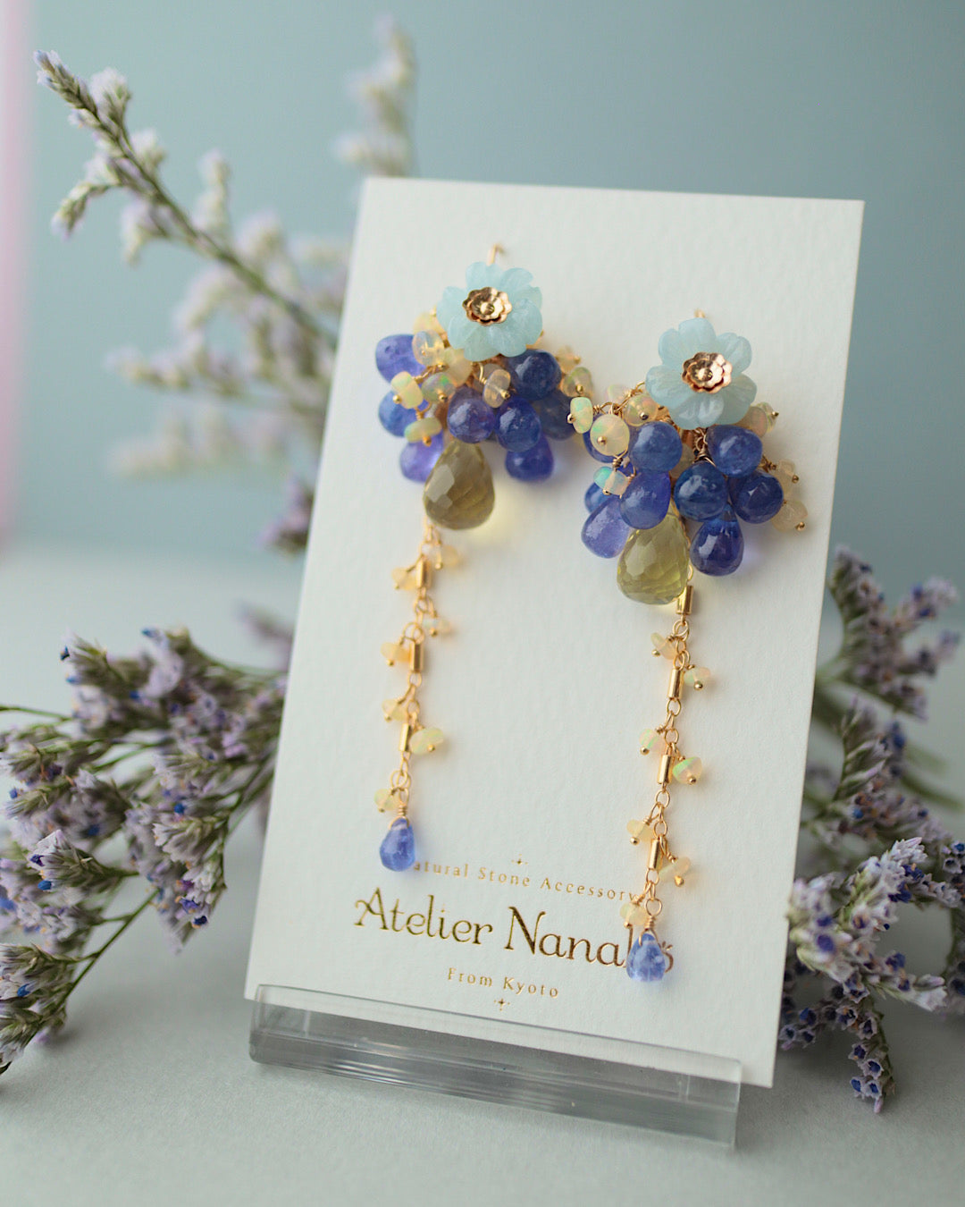【Aqua Bloom】Aquamarine flower and tanzanite earrings