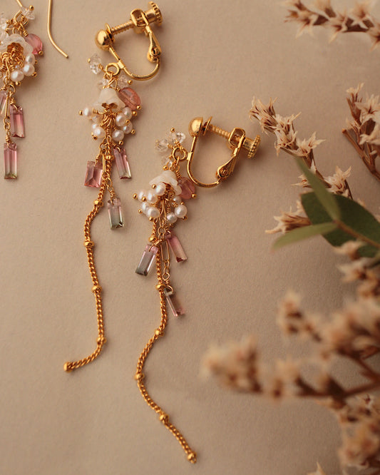 ②[One-of-a-kind]Small tourmaline and freshwater pearl earrings