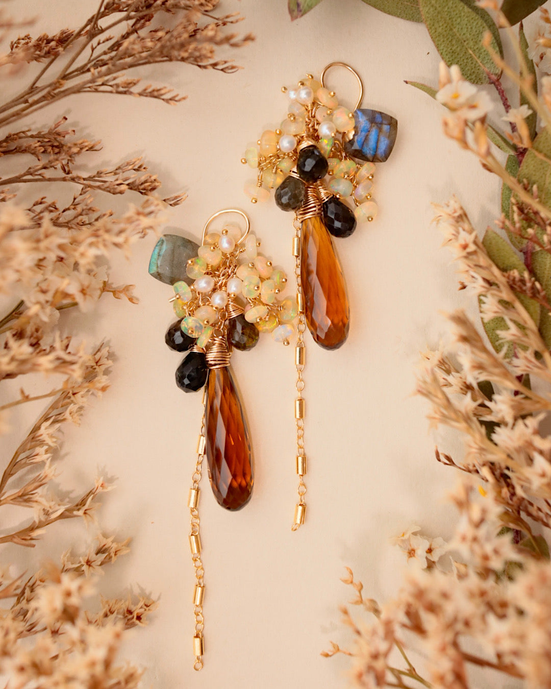 [Moon Shadow] Cognac Quartz Earrings [One-of-a-kind]