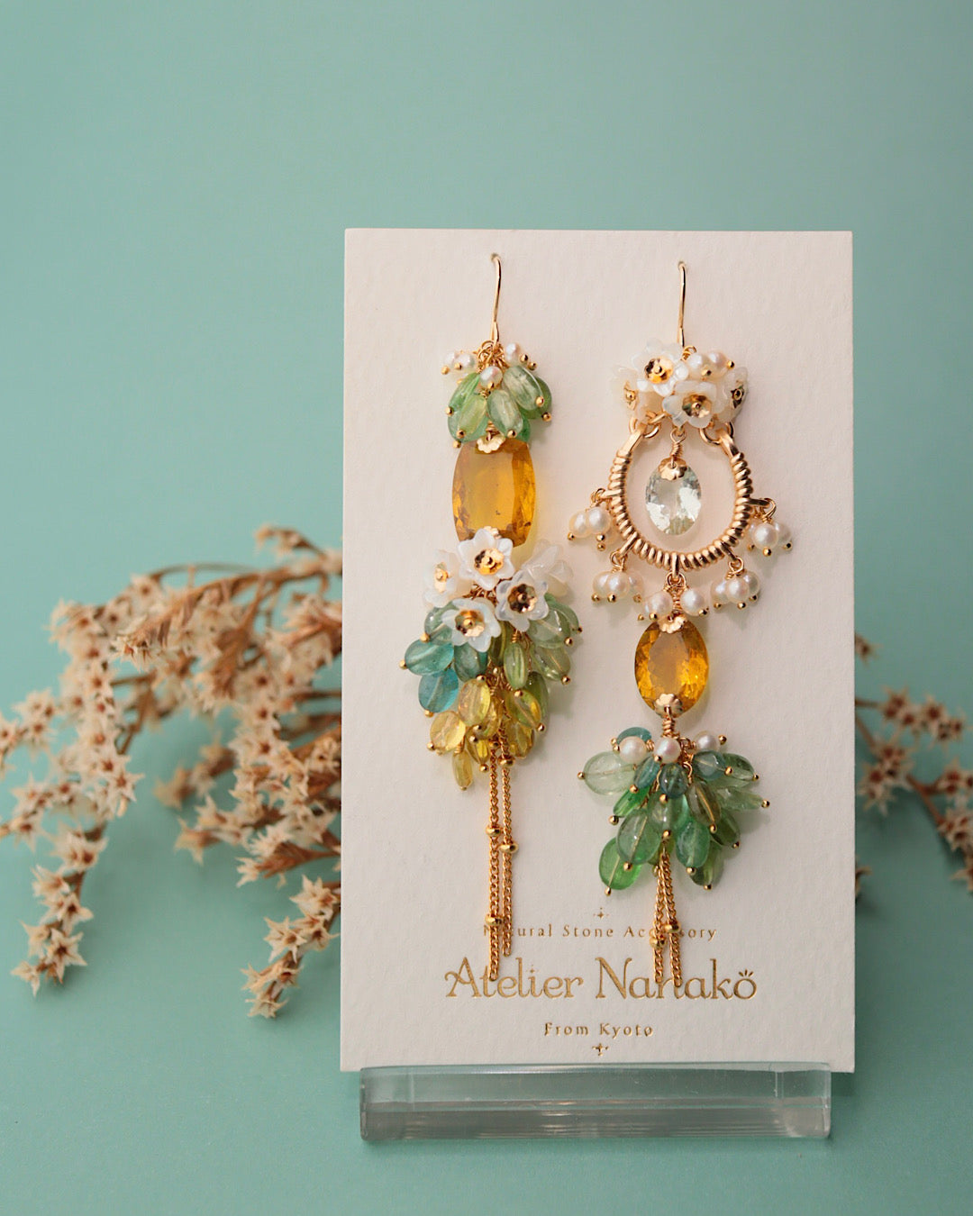 [One-of-a-kind] Asymmetrical yellow tourmaline earrings
