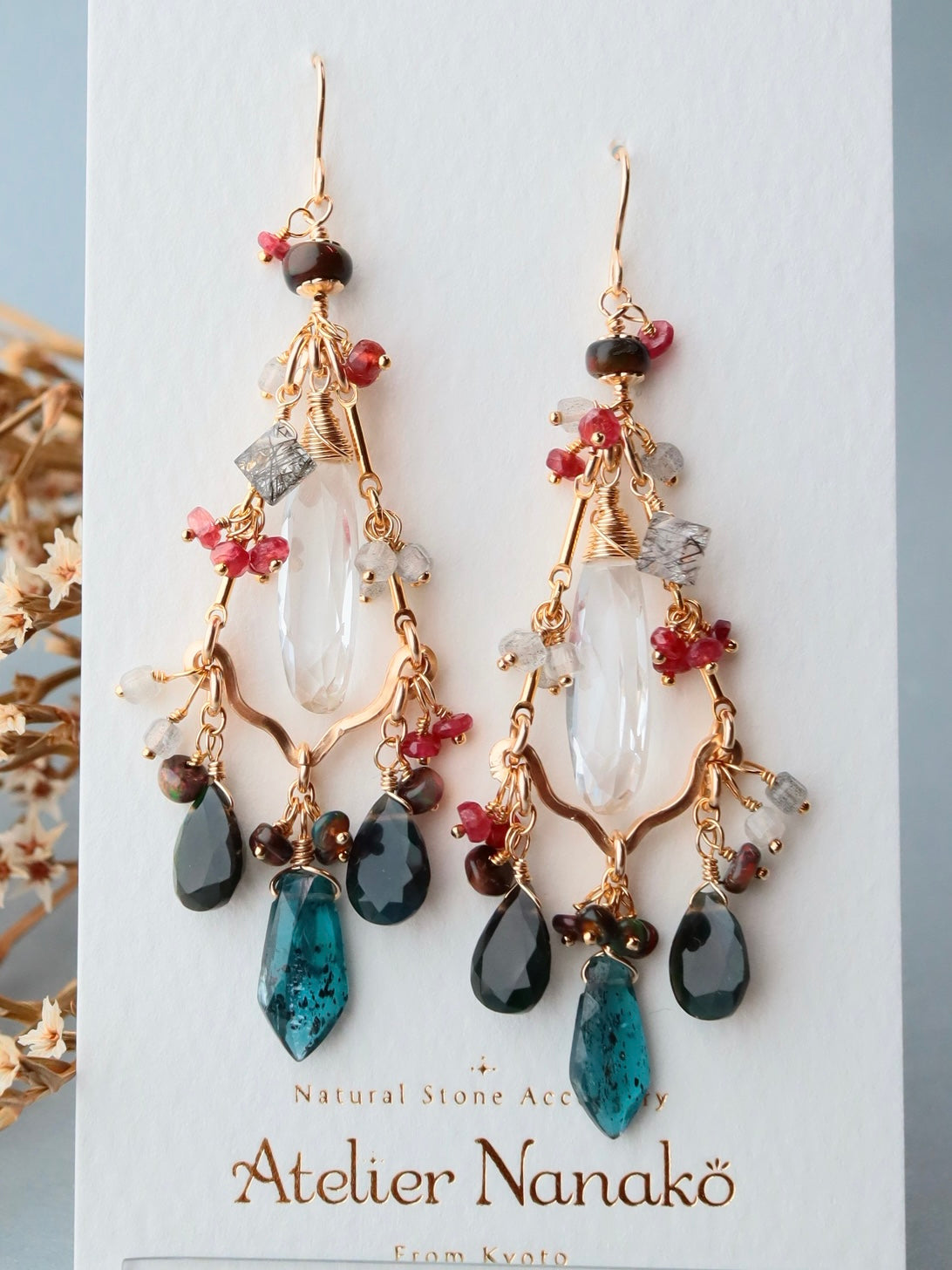 (Vivid spinel)[The Lady with the Black Eyepatch] Black opal and deep blue kyanite chandelier earrings
