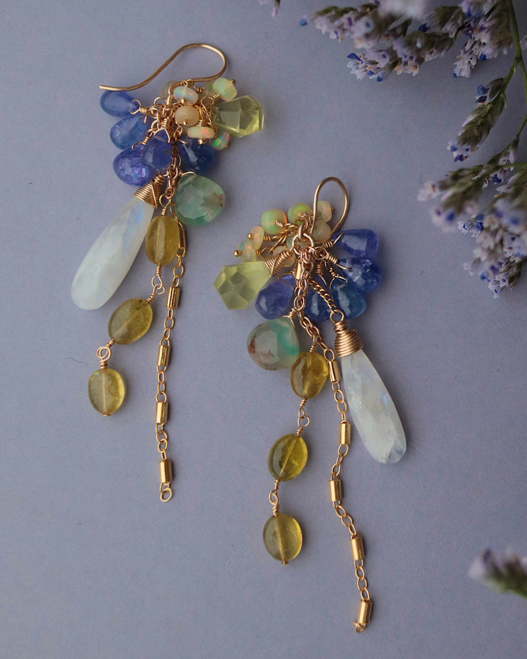 【Aqua Bloom】Tanzanite and Moonstone Earrings
