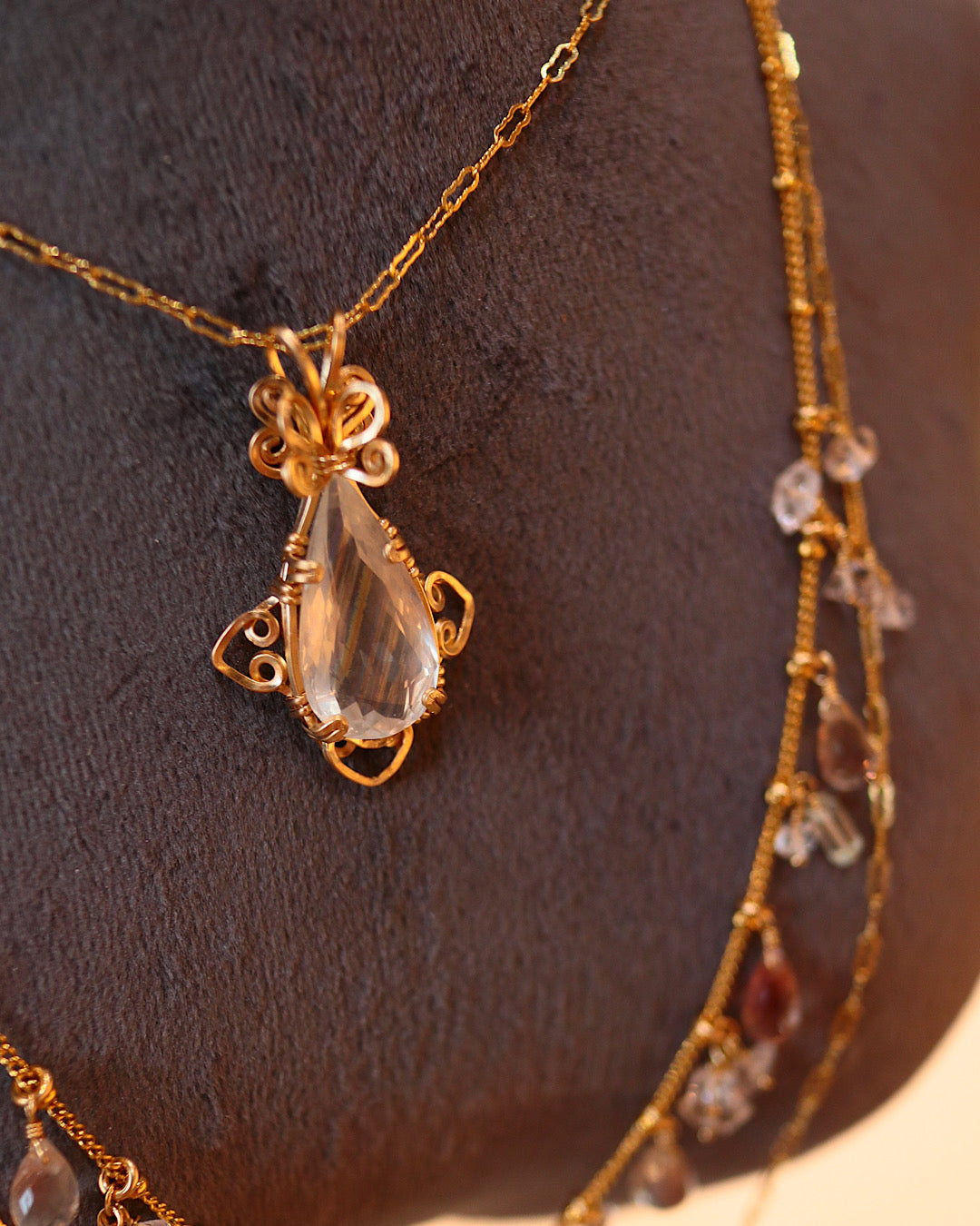 [One-of-a-kind] Rainbow Moonstone Necklace