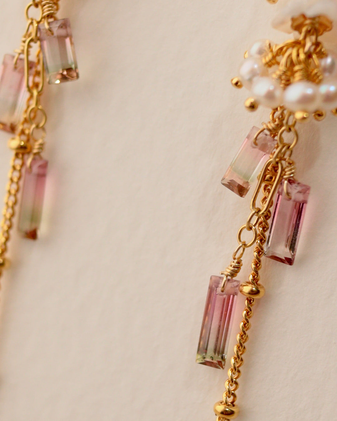 ①[One-of-a-kind]Small tourmaline and freshwater pearl earrings