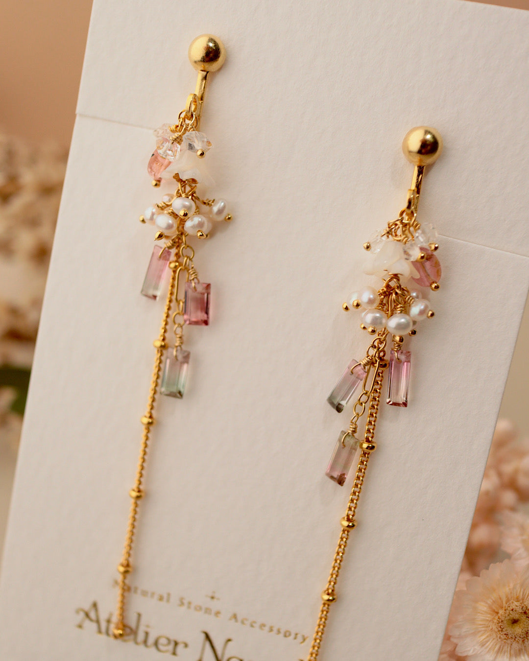 ②[One-of-a-kind]Small tourmaline and freshwater pearl earrings