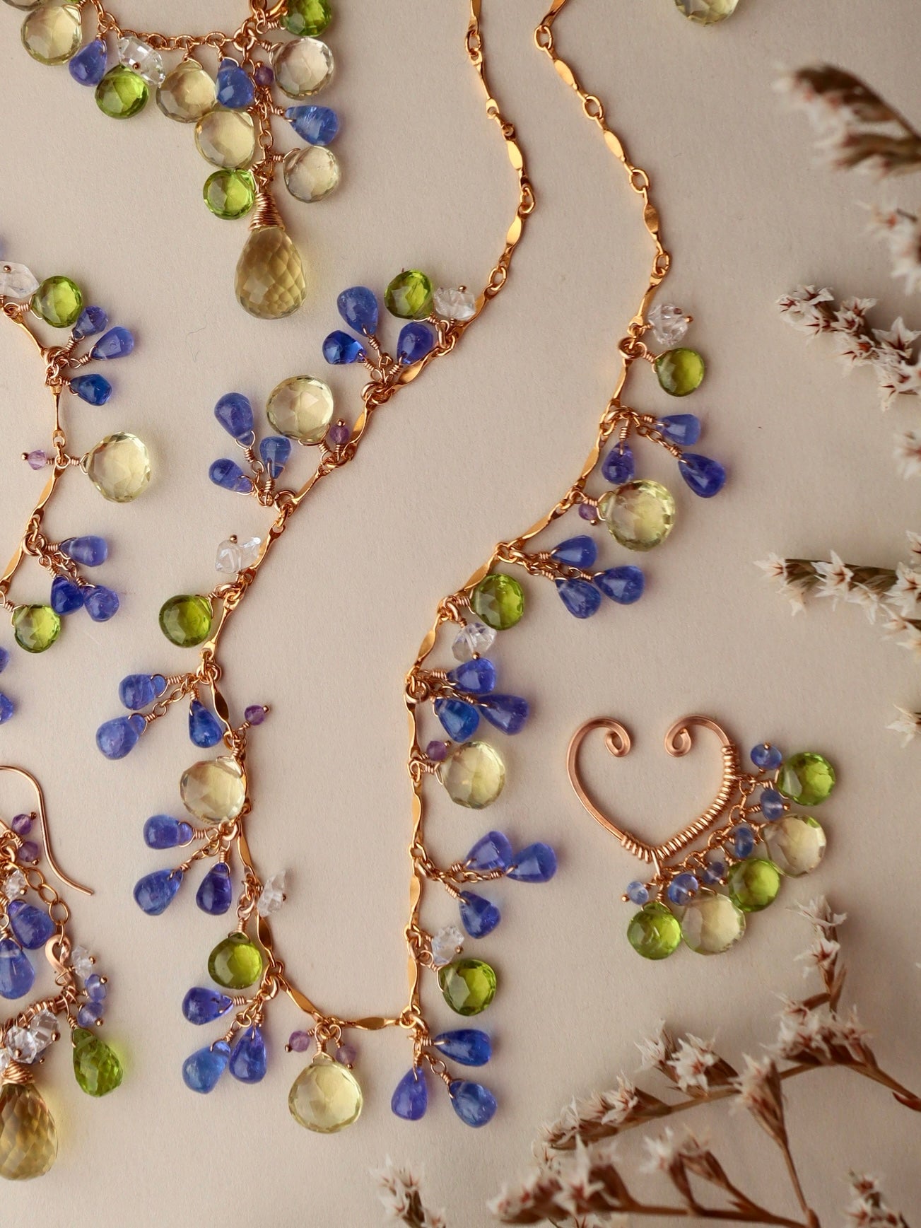 【Pre-order sale】Tanzanite and lemon quartz ear cuff