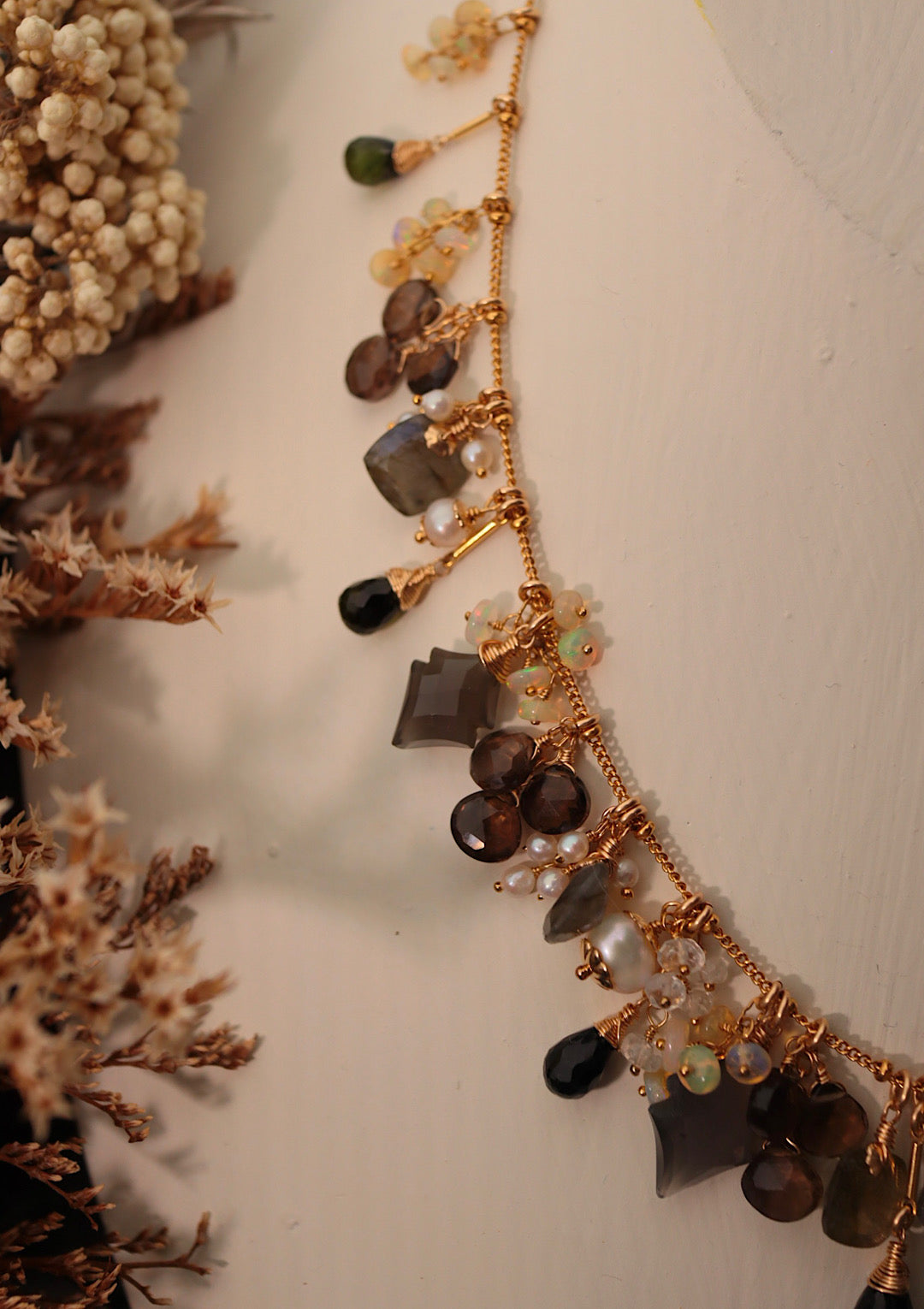 [Moon Shadow] Earth-Tone Necklace [One-of-a-Kind]