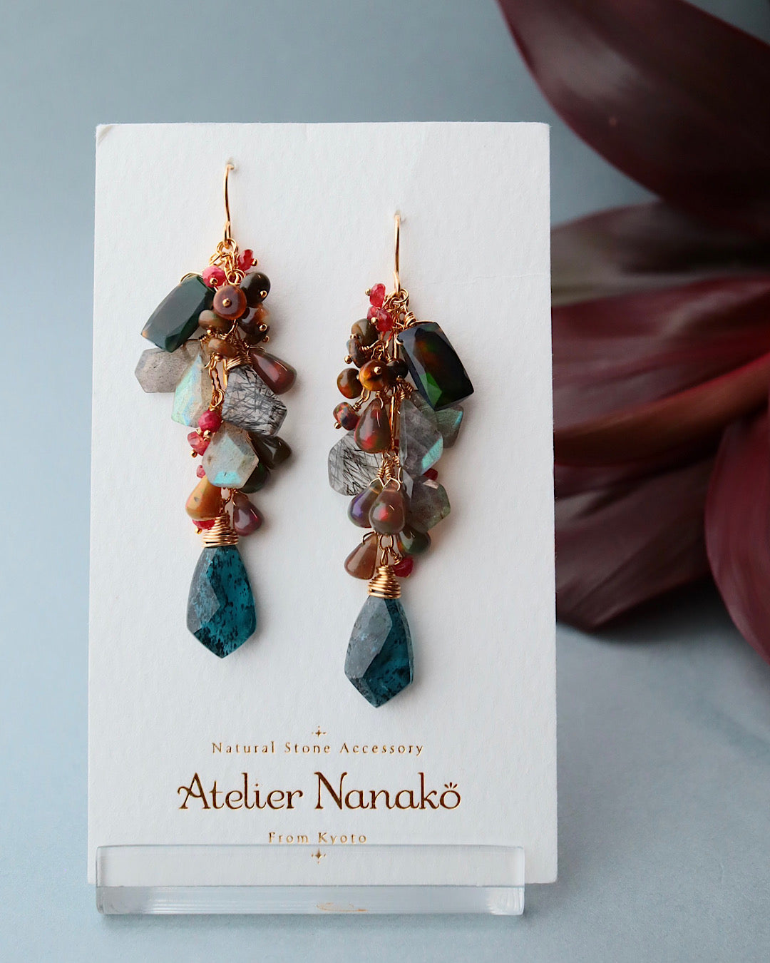 [The Lady with the Black Eyepatch] Black opal and deep blue kyanite long earrings